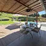 Lovely In Montebuono With Wifi *