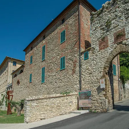 بيت للعطل Lovely In Montebuono With Wifi *